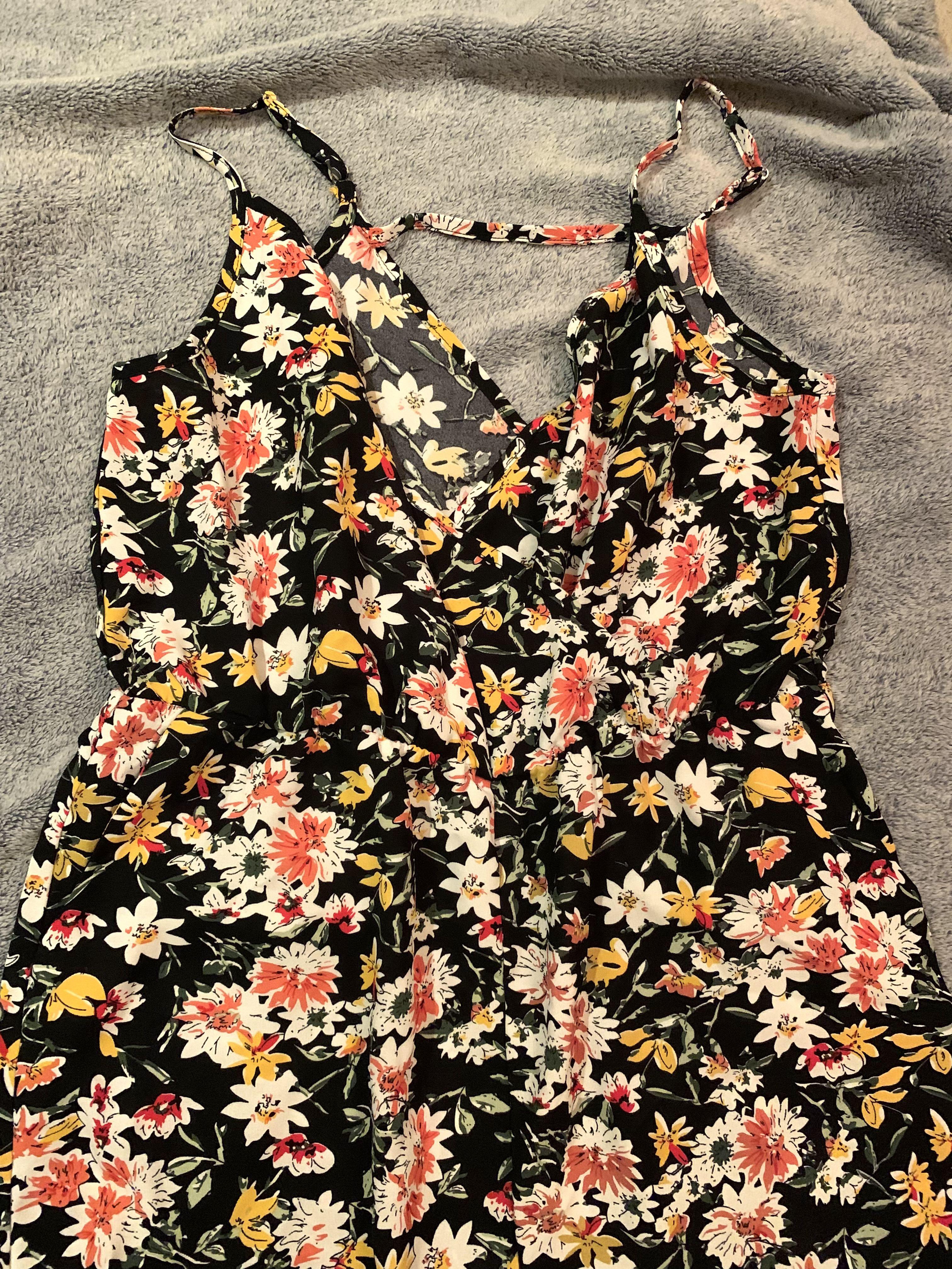 something borrowed surplice cami jumpsuit (Category: Jumpsuits) located in Bulacan. Submitted by theinternetz (Listing ID 1170460546, Image 1). Description: wts lfb ph something borrowed surplice cami jumpsuit 〰️ got it from zalora 〰️ only used once. in super good condition. 〰️ size is medium.