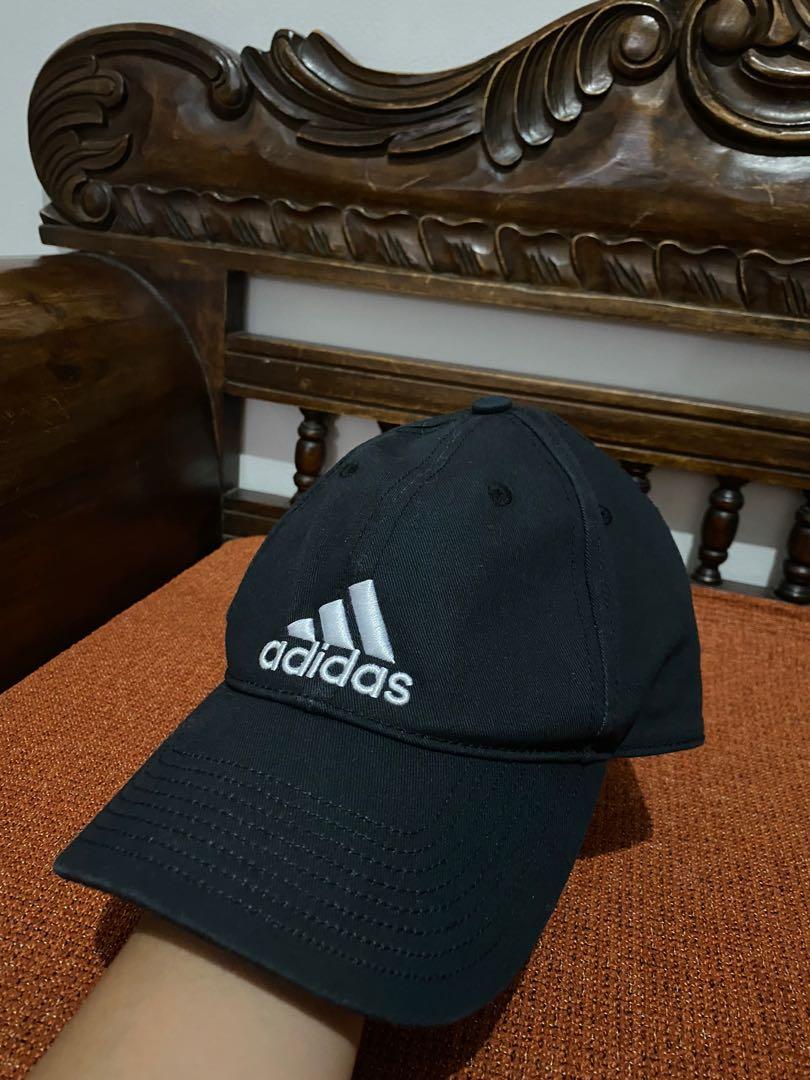 Topi Adidas full blck, Fesyen Pria 