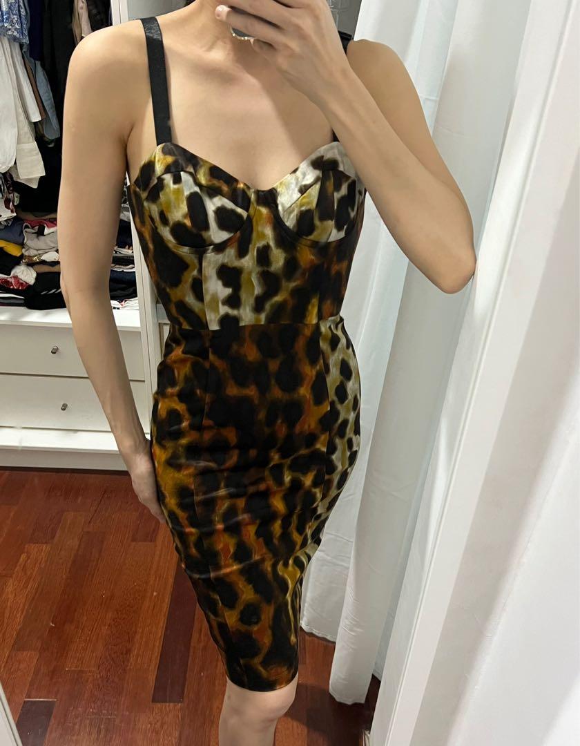 Leopard print clearance bodycon dress topshop