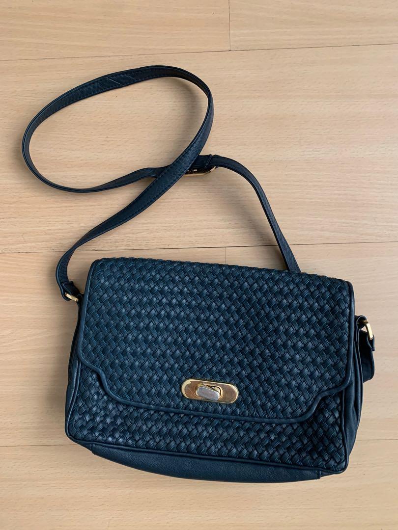 Vintage Ganson shoulder bag Women s Fashion Bags Wallets Shoulder Bags on Carousell