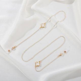 White clover mask chain (hijab ready) with slight defects 