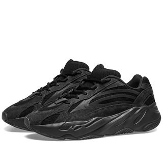 yeezy 70 black