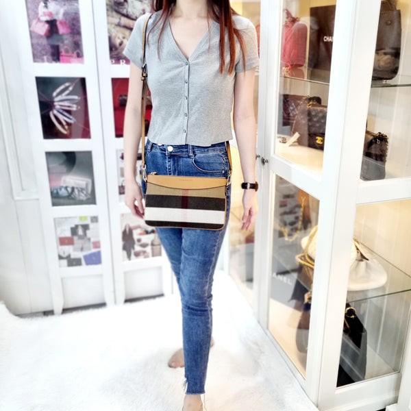 100 Authentic Burberry Peyton House Check Crossbody Bag