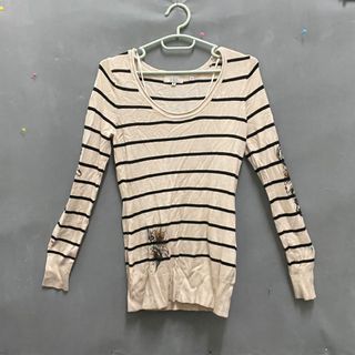 (Category: ) located in . Submitted by Offer.no.measure (Listing ID 1175614543, Image 1). Description: .