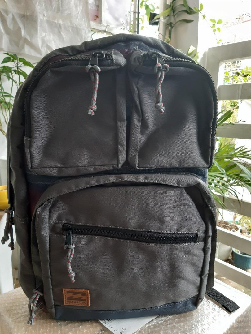 Billabong laptop sleeve top