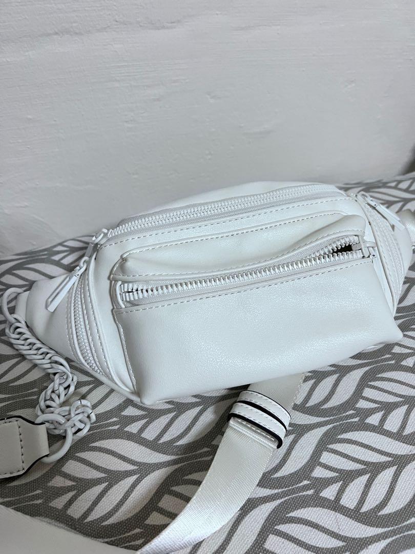 Waist bag hotsell aldo