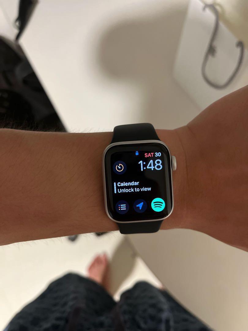 ⌚️Apple Watch SE 40mm Silver (GPS) with Unopened Abyss Blue Sport Band