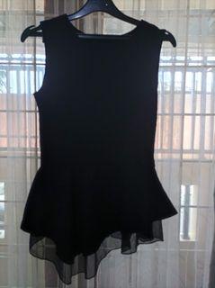 Atasan scuba simpel elegan hitam