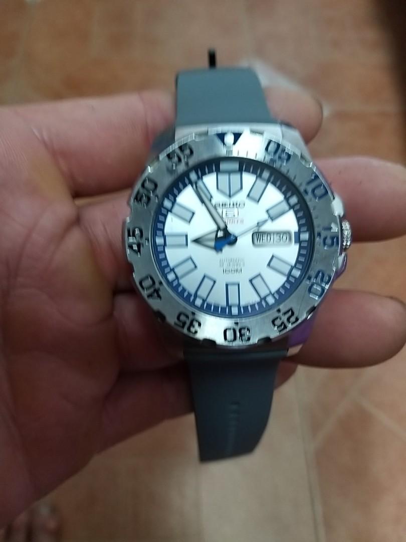 Authentic Automatic seiko mini monster 4R36 02T0, Men's Fashion, Watches &  Accessories, Watches on Carousell