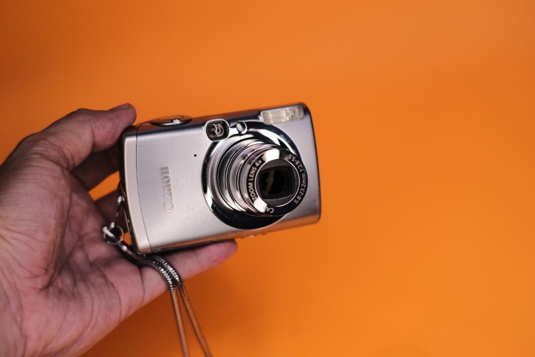 Canon IXY DIGITAL 800 IS - デジタルカメラ