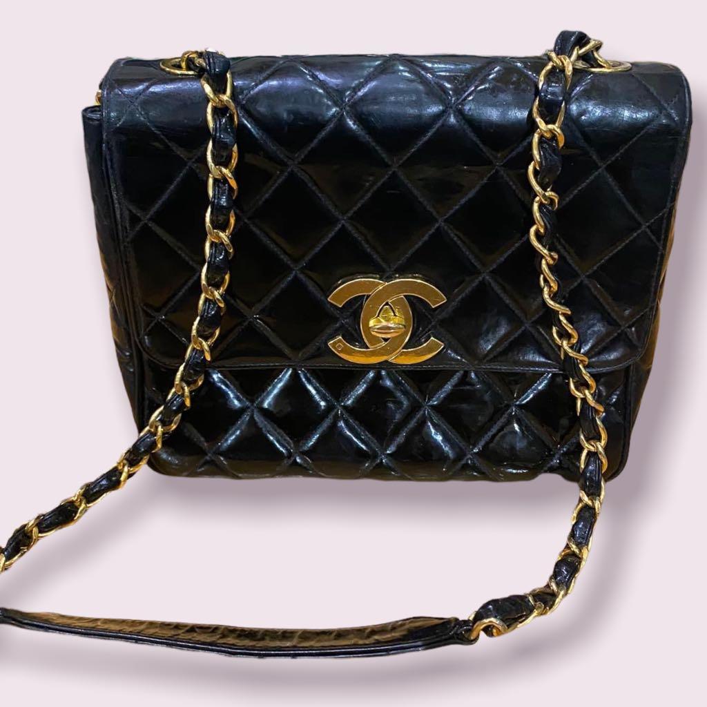 Chanel White Sling Bag Jumbo Caviar Quilted Flapover Sling HandBag For  Women 1385 Inch White  Price in India  Flipkartcom