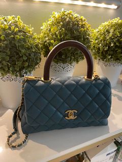 (Category: ) located in . Submitted by luxuryforless22 (Listing ID 1175630857, Image 1). Description: .