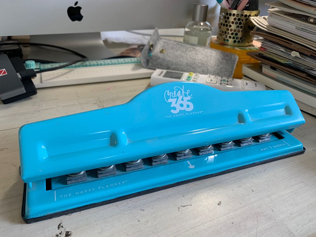 Create 365 HAPPY PLANNER DISC PUNCH, Hobbies & Toys, Stationary & Craft