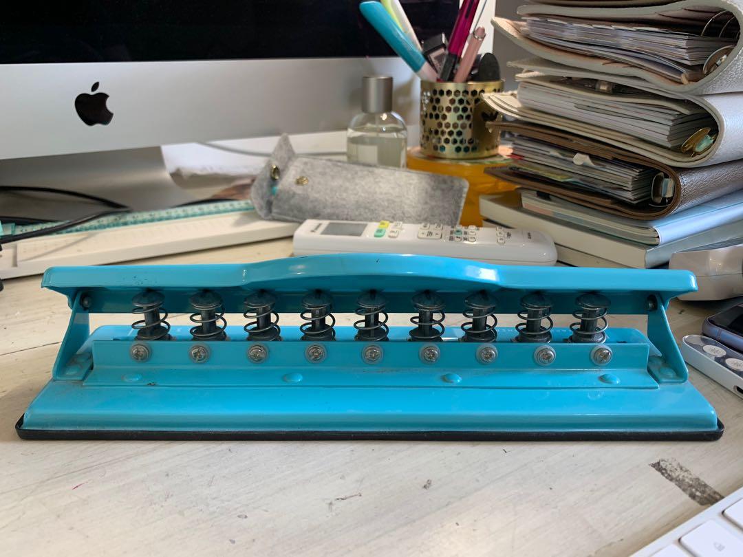 Create 365 HAPPY PLANNER DISC PUNCH, Hobbies & Toys, Stationary & Craft