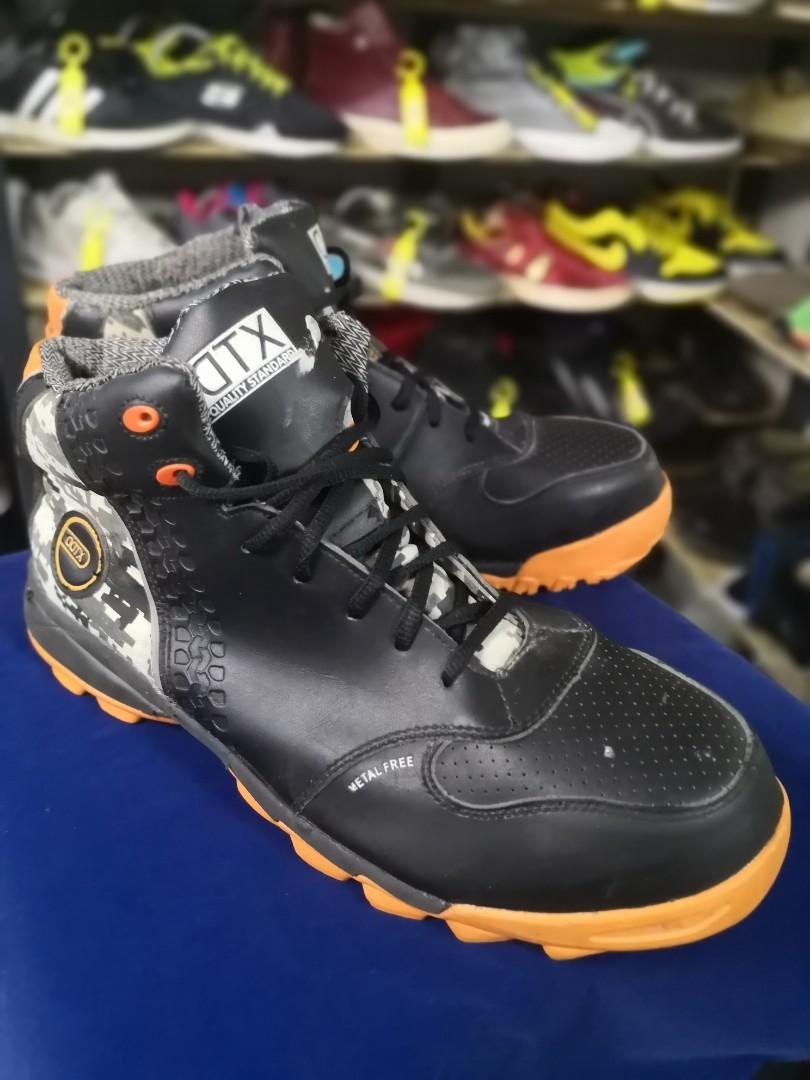 DDTX SAFETY BOOT Men s Fashion Footwear Boots on Carousell