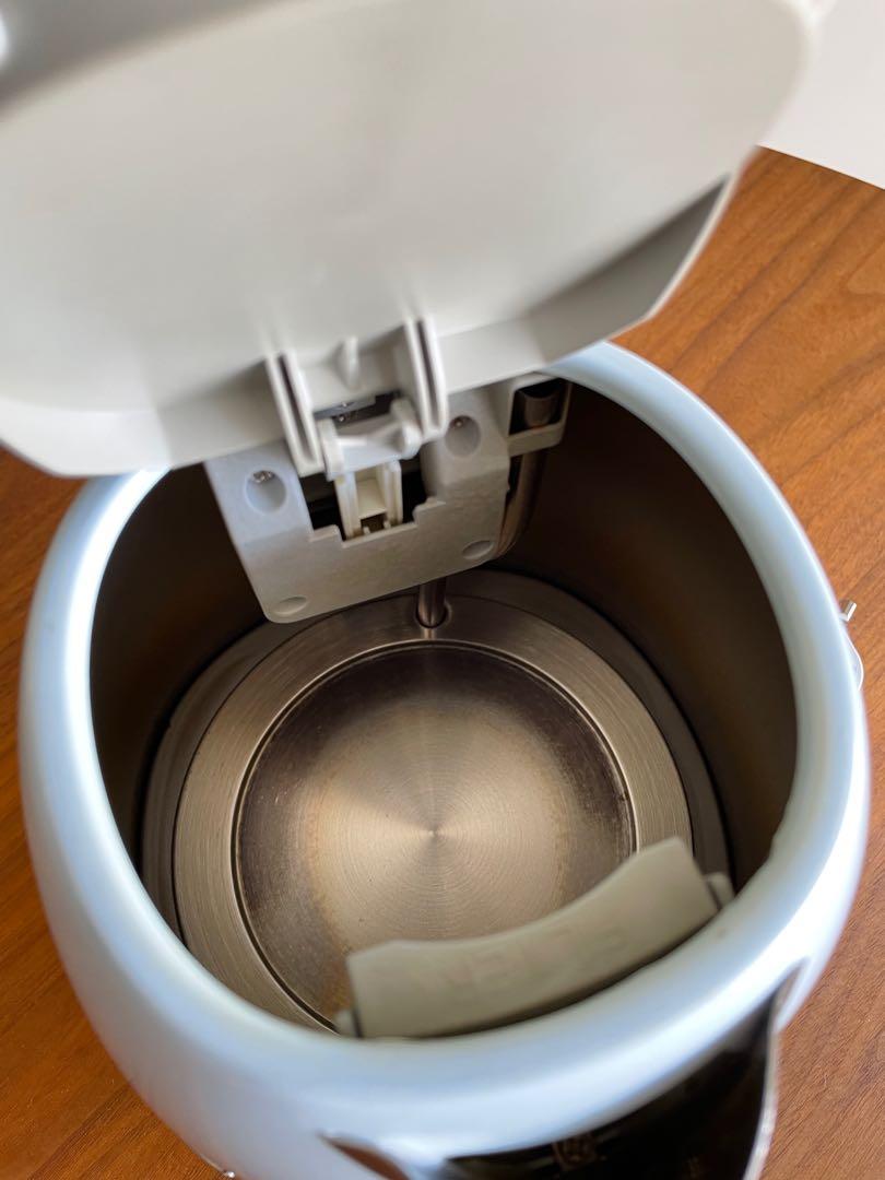 Designer SMEG Kettle 1.7L Pastel Blue, TV & Home Appliances, Kitchen