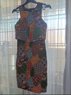 Dress batik size S midi dress batik