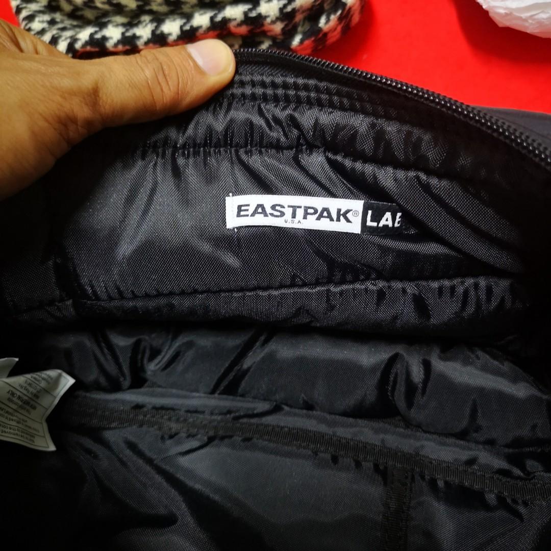 EASTPAK PUFFERLAB BUM BAG, Men's Fashion, Bags, Sling Bags on Carousell