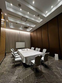 Fitted Office
