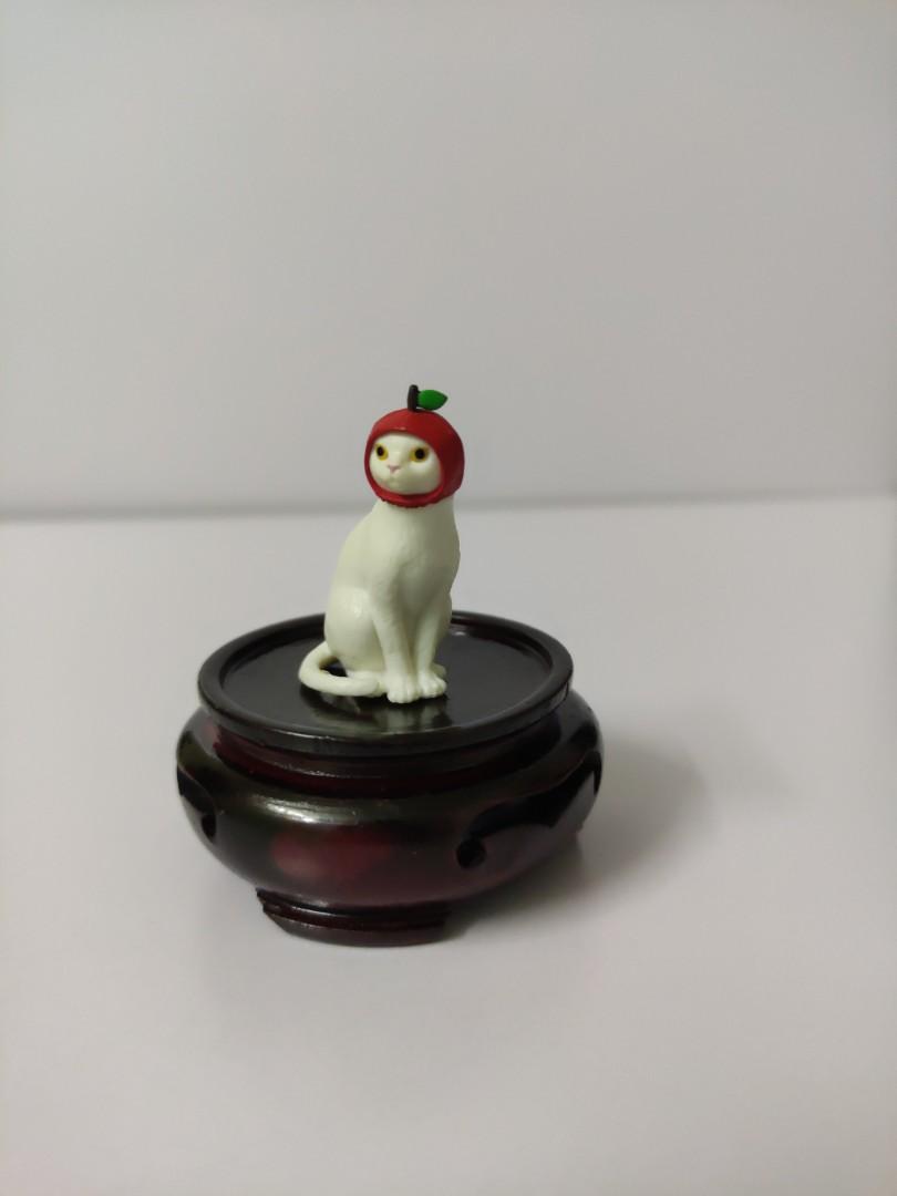Gashapon Cat, Hobbies & Toys, Toys & Games on Carousell