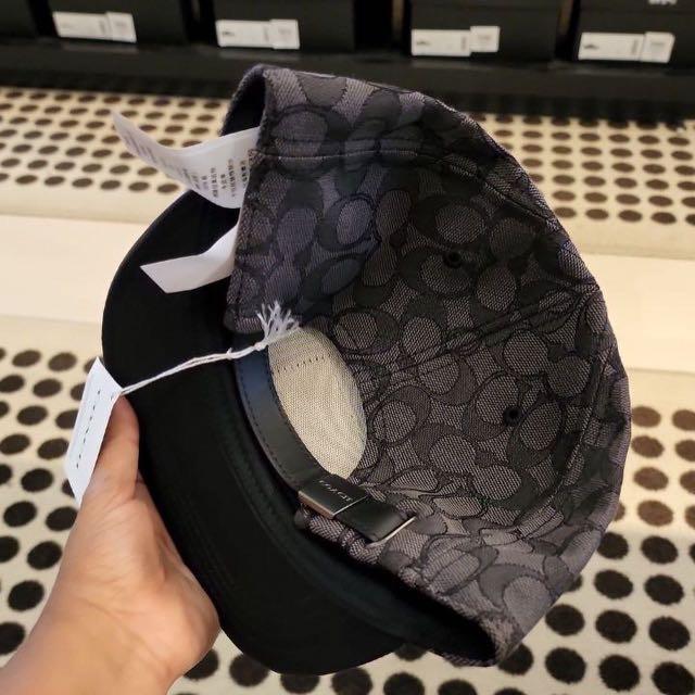 Coach store hat price