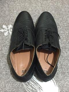 H&M Oxford Black Shoes