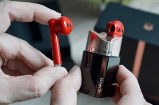 (Category: ) located in . Submitted by gadgetworld23 (Listing ID 1175617427, Image 1). Description: .