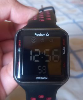 Harga jam 2025 reebok original