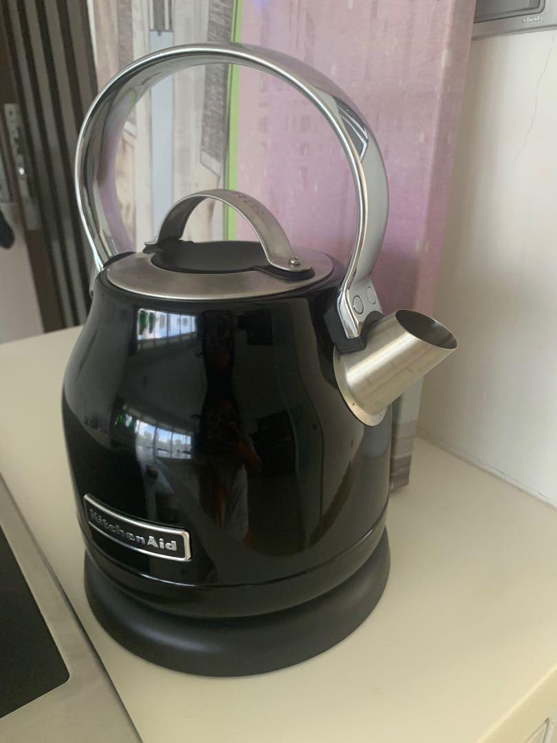 KitchenAid Kettle moving sell (original 119), Furniture & Home
