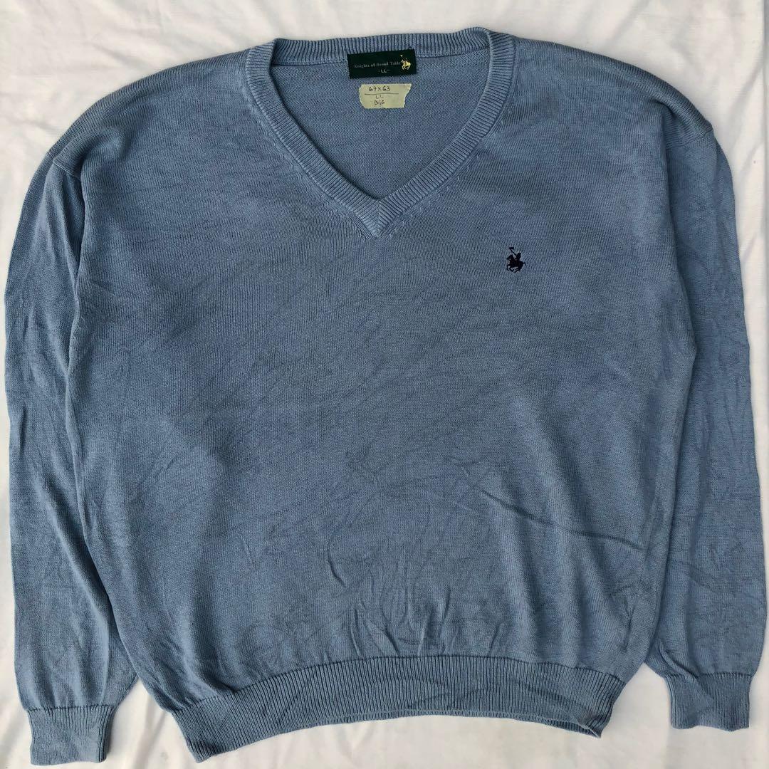 Retro knight sweater deals