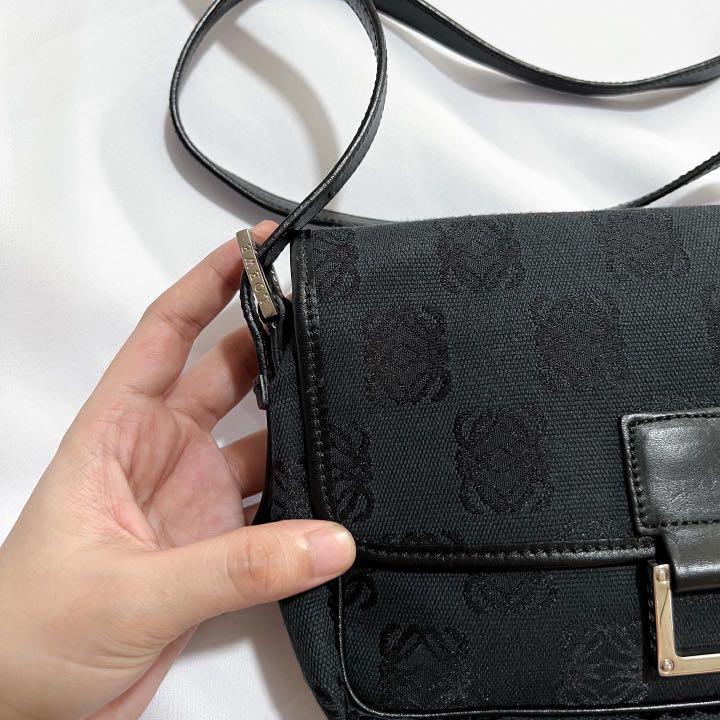 Loewe nano crossbody (Category: Luxury Bags & Wallets) located in Cavite. Submitted by spicyleo (Listing ID 1175612359, Image 3). Description: Authentic Rank AB Still in very good condition .