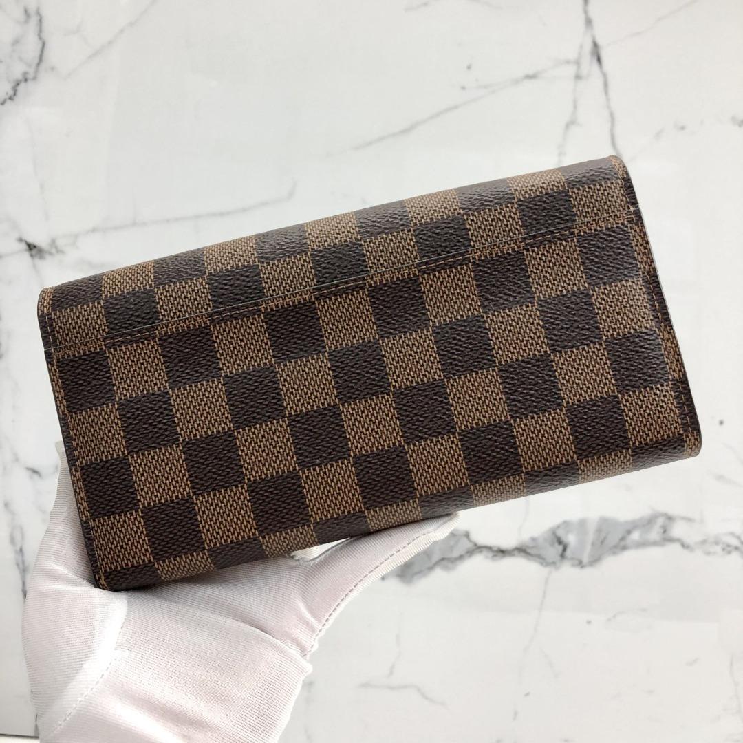 Shop Louis Vuitton DAMIER Sarah wallet (N60114, N63209) by Miyabi