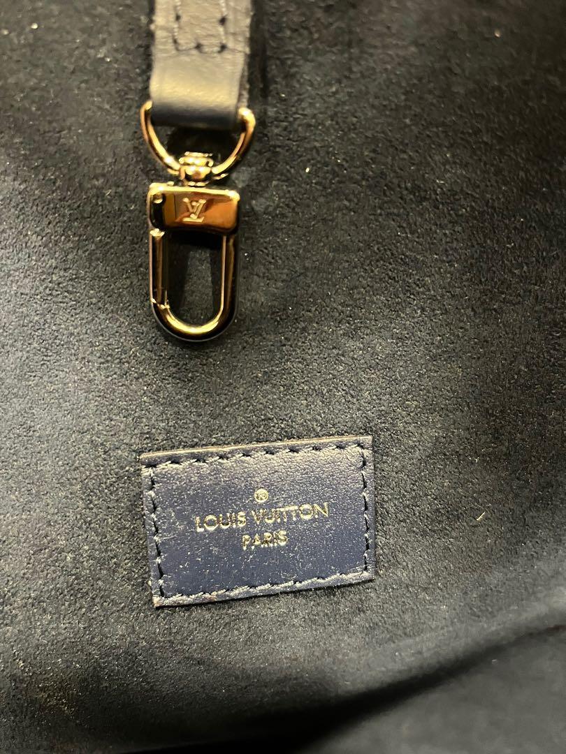 Louis Vuitton Neverfull Mm Epi Leather Indigo