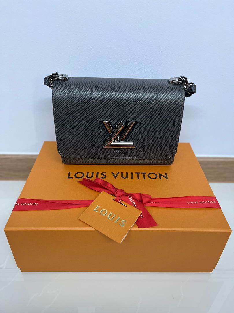 Louis Vuitton Twist mm Etain EPI