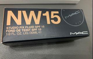 M·A·C Cosmetics Studio Fix Fluid SPF 15