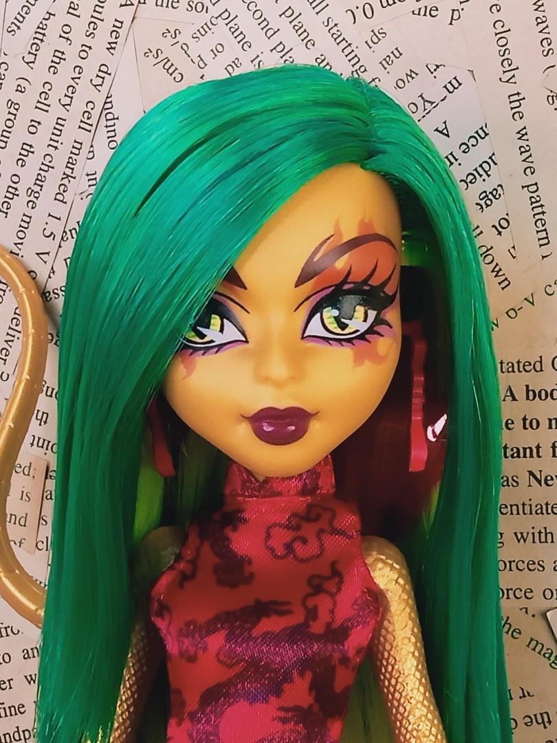 Monster high dolls 3, Hobbies & Toys, Toys & Games on Carousell