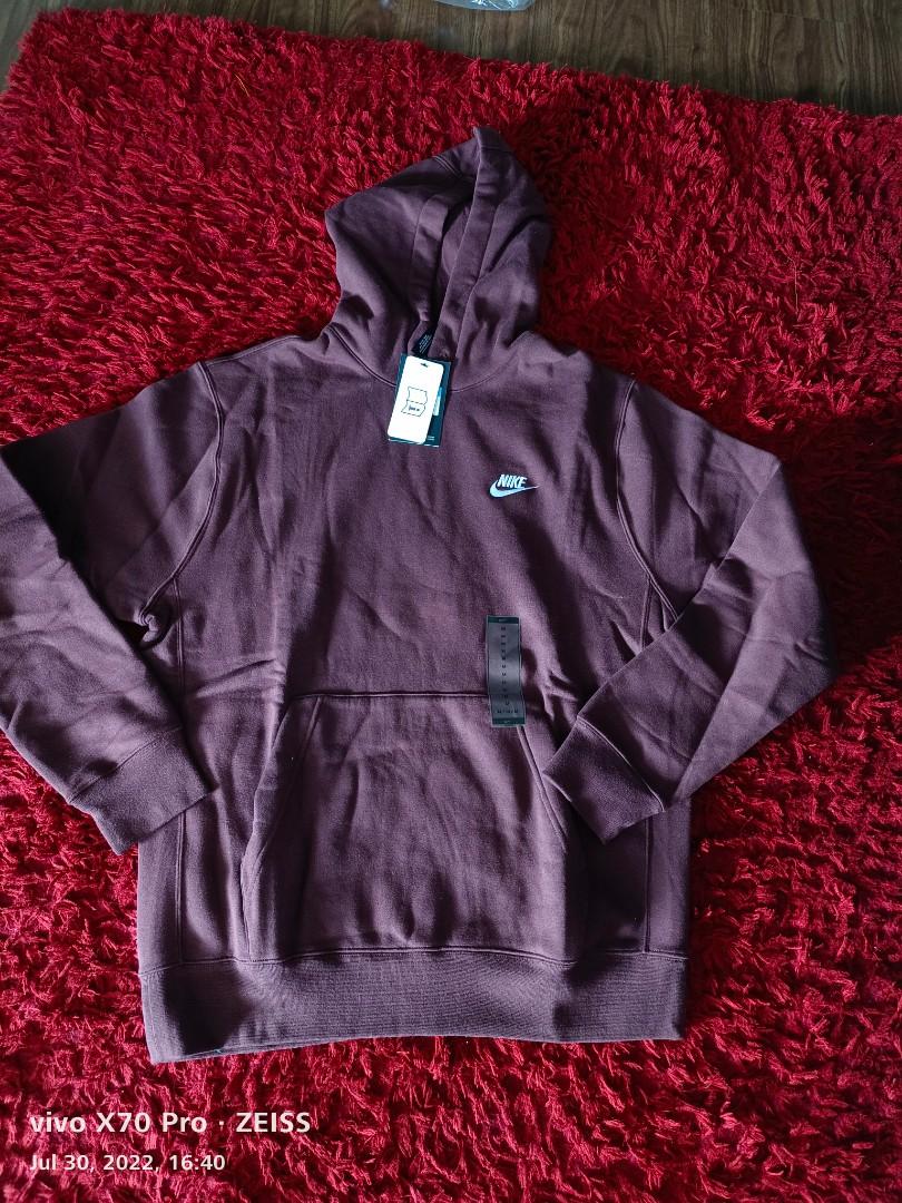 Nike vintage hoodies, Men's Fashion, Tops & Sets, Hoodies on Carousell