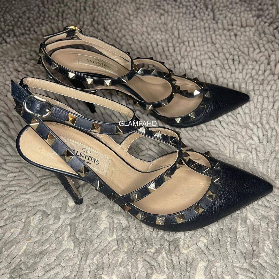 Pre owned valentino rockstud sales shoes