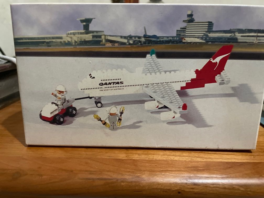 Qantas lego hot sale