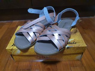 (Category: ) located in . Submitted by matanghari (Listing ID 1175621205, Image 1). Description: .