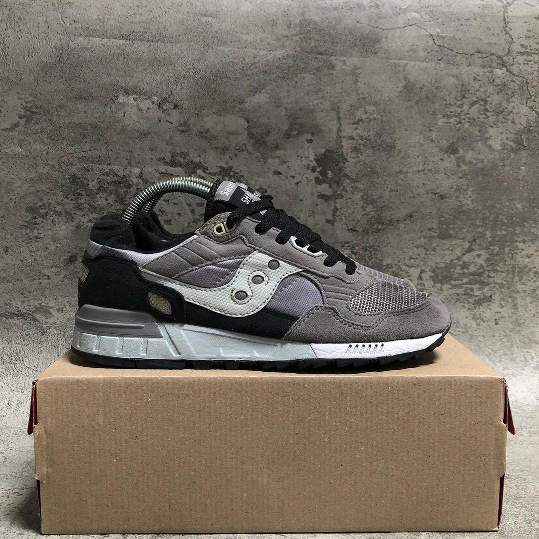 shadow 5000 grey