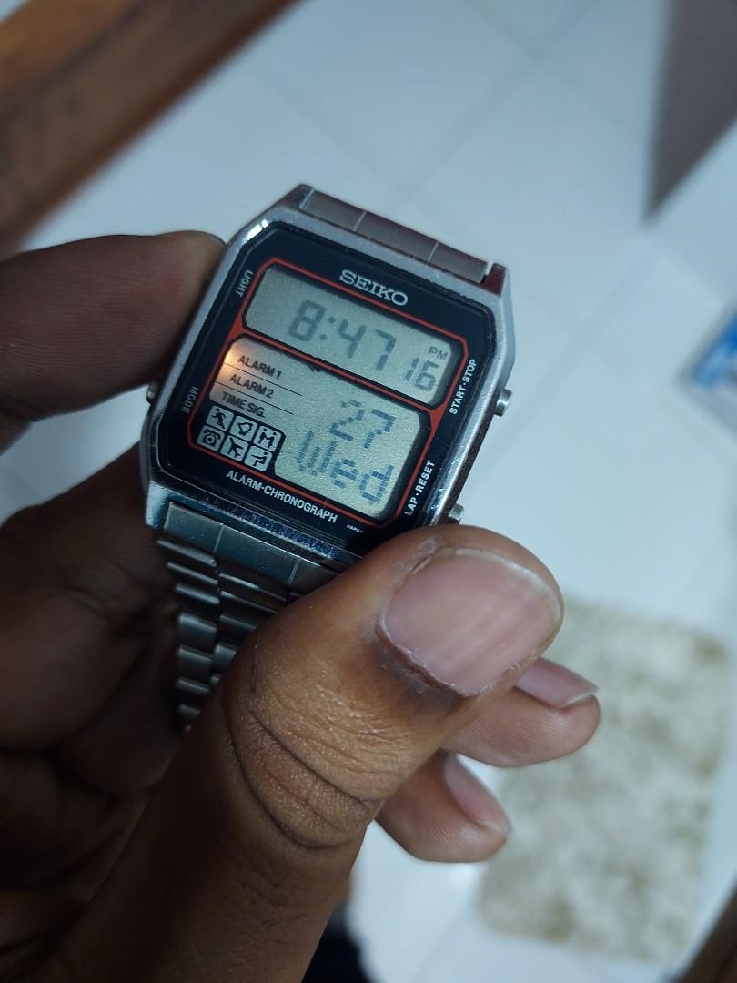 Seiko Digital Vintage Watch ' Running Man ', Luxury, Watches on Carousell