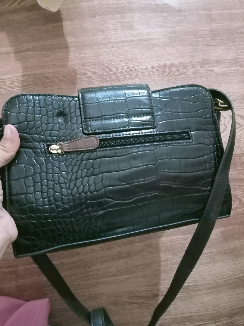 Capacci sling on sale bag