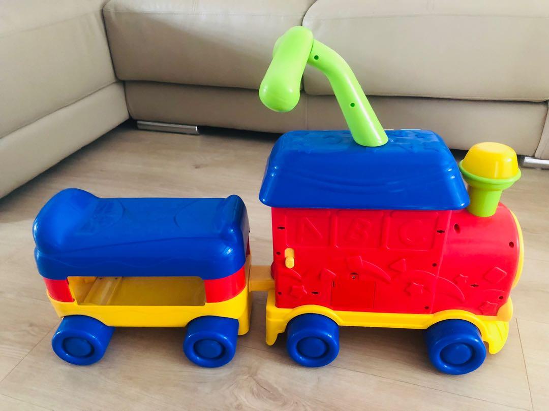 Toy Train (Jurong West), Hobbies & Toys, Toys & Games on Carousell