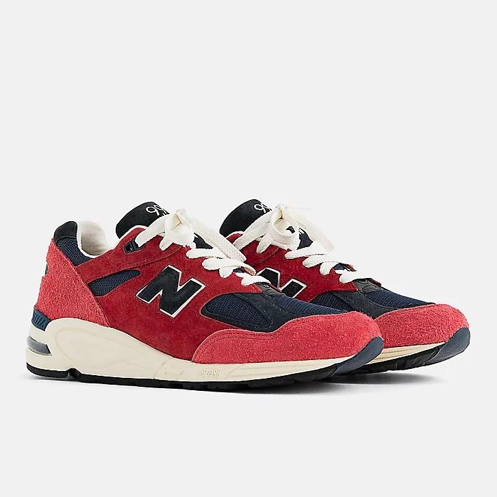 Red and black new balance top 99