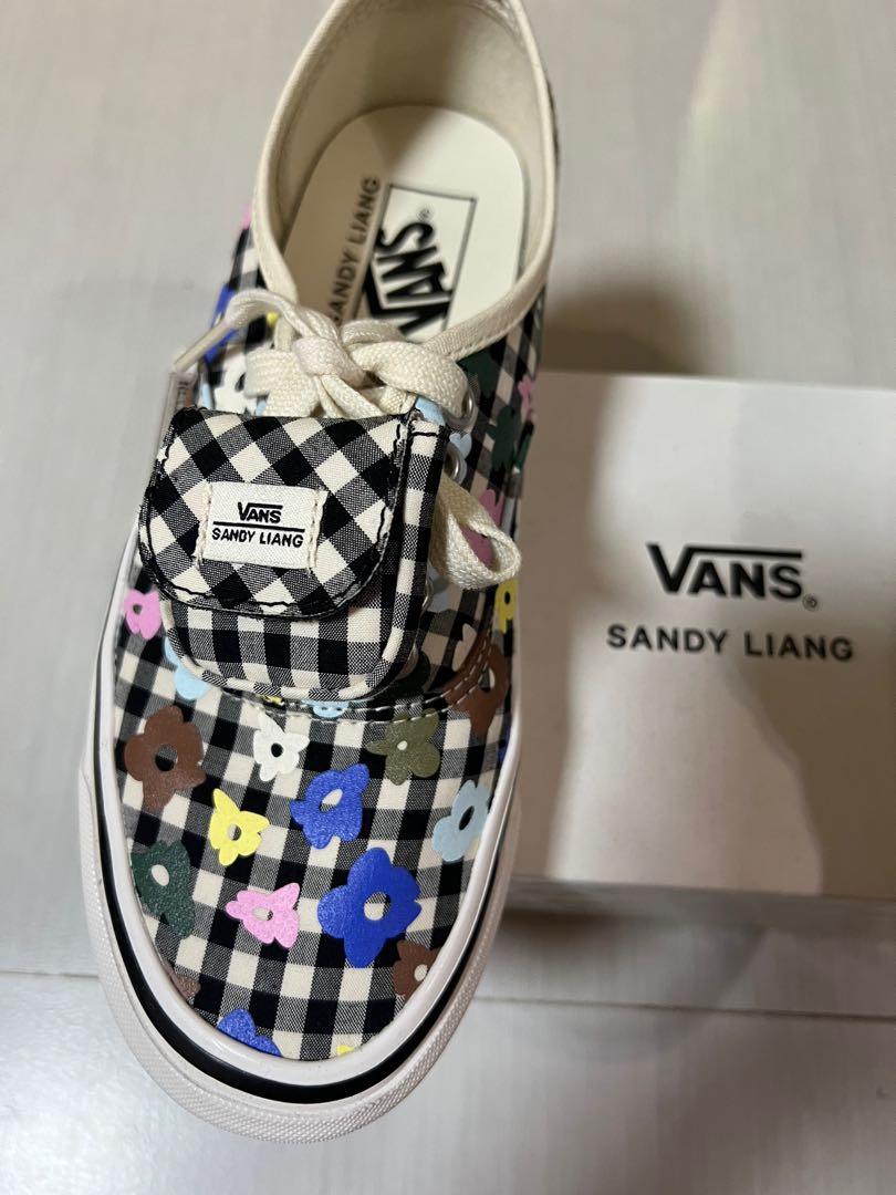 Vans Slip On x Sandy liang, 女裝, 鞋, 波鞋- Carousell