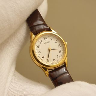 由 11.o_clock (刊登 ID 1175645086，圖片 1) 提交，位於 的 (類別：)，說明：。