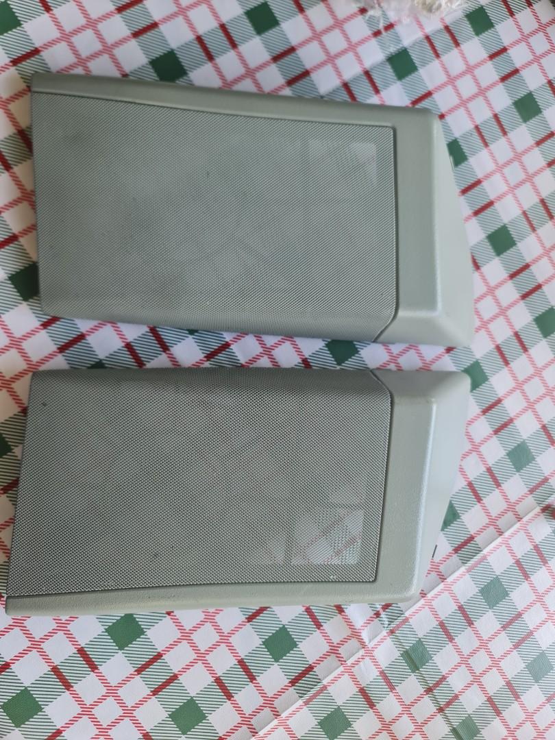 W124 rear speaker cover, Auto Accessories on Carousell