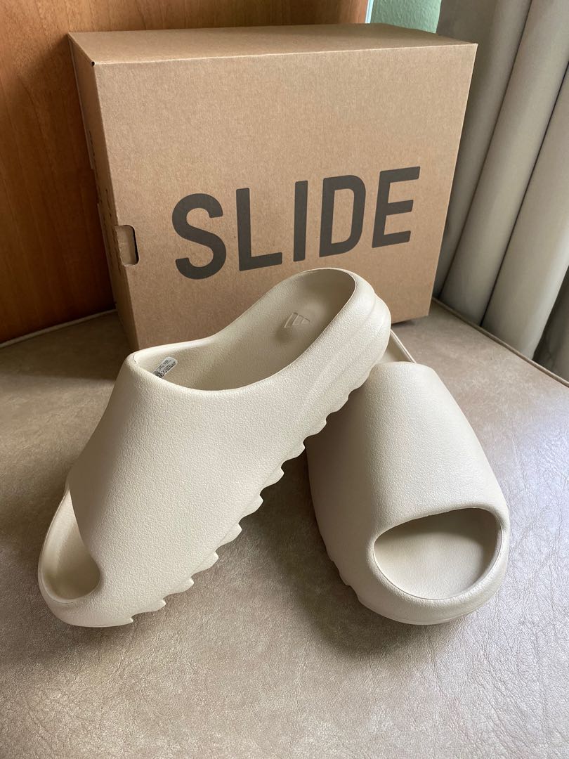 Yeezy Slide, Men's Fashion, Footwear, Shoe inserts & accessories on