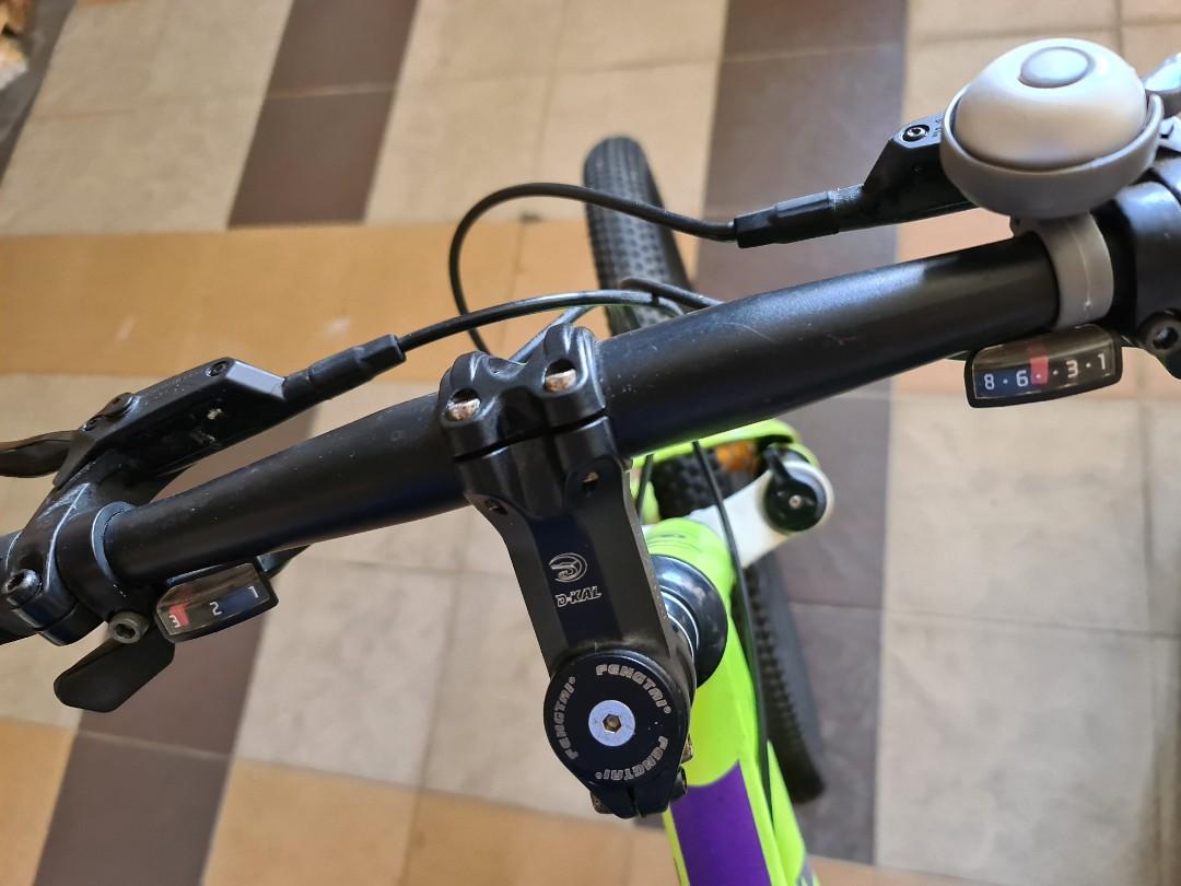 24 Speed Front Suspension Bicycle with 26" wheels, Sports Equipment